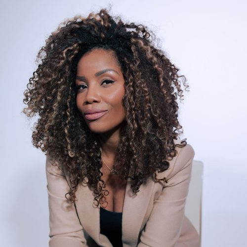 Dayane Sena - Need a beauty Appointment